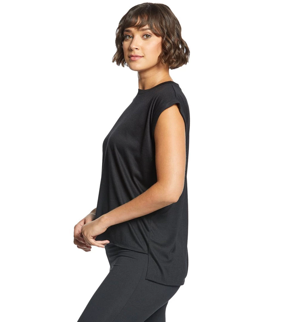 Bella + Canvas Flowy Rolled Cuff Muscle Tee Black 4 Bella + Canvas Flowy Rolled Cuff Muscle Tee Black