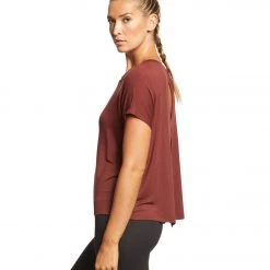 Beyond Yoga Split Keyhole Back Tee Red Rock 10 Beyond Yoga Split Keyhole Back Tee Red Rock