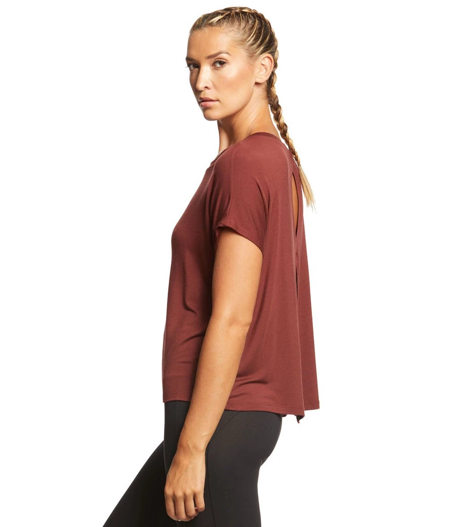 Beyond Yoga Split Keyhole Back Tee Red Rock 5 Beyond Yoga Split Keyhole Back Tee Red Rock