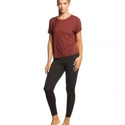 Beyond Yoga Split Keyhole Back Tee Red Rock 11 Beyond Yoga Split Keyhole Back Tee Red Rock