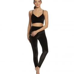 Beyond Yoga Velvet Motion High Waisted 7/8 Yoga Leggings Black CLOTHING