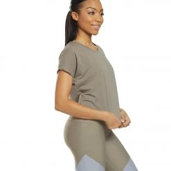 Onzie Swing Back Top Dust