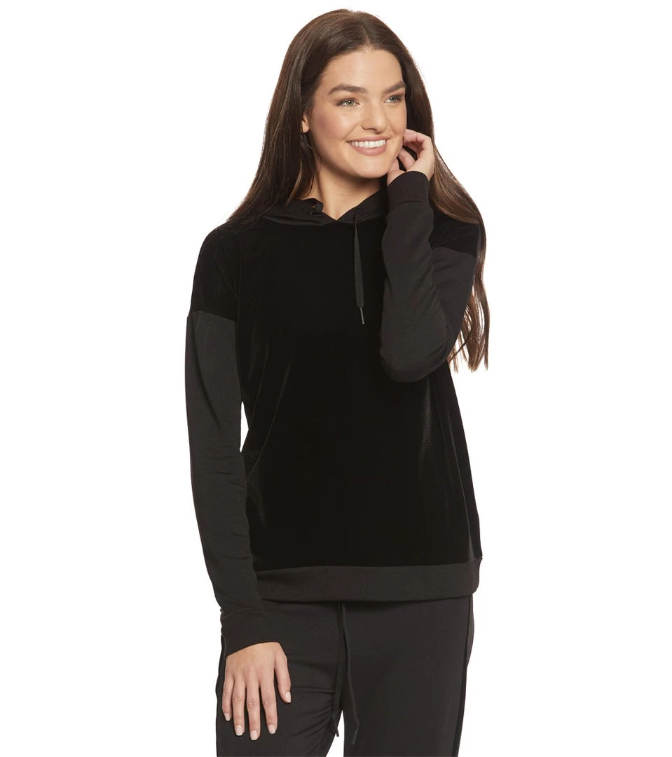 Beyond Yoga Shine On Velvet Hoodie 3 Beyond Yoga Shine On Velvet Hoodie