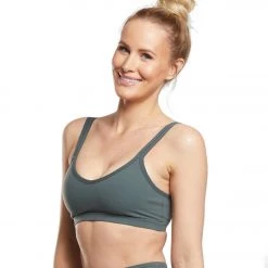 Beyond Yoga Cross Strap V-Neck Yoga Sports Bra Dark Tropic