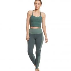Beyond Yoga Block Out High Waisted 7/8 Yoga Leggings Aloha Green/Dark Tropic Block 12 Beyond Yoga Block Out High Waisted 7/8 Yoga Leggings Aloha Green/Dark Tropic Block
