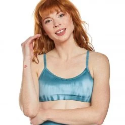 Beyond Yoga Olympus Classic V-Neck Yoga Sports Bra