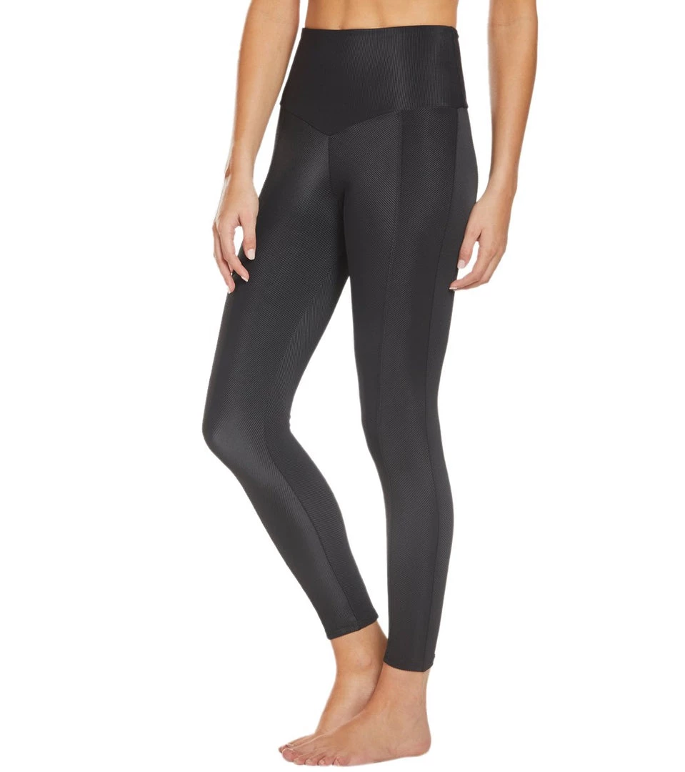 CLOTHING Onzie Ribbed Sweetheart 7/8 Yoga Leggings Black 7 CLOTHING Onzie Ribbed Sweetheart 7/8 Yoga Leggings Black