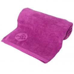 NEW ARRIVALS Manduka EQua Yoga Mat Towel Isabela