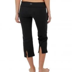 Beyond Yoga Women's Low Rise Capri Black 11 Beyond Yoga Women's Low Rise Capri Black