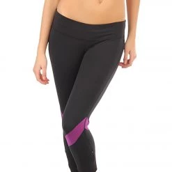 Beyond Yoga Women's V-Stripe Legging