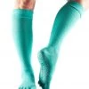 CLOTHING Toesox Knee High Scrunch Full-Toe Yoga Grip Socks Fishnet Lagoon
