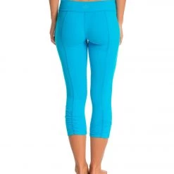 Beyond Yoga Back Gathered Yoga Capris Turqouise Tide