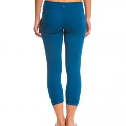 CLOTHING Beyond Yoga Back Gathered Yoga Capris Mosaic Blue