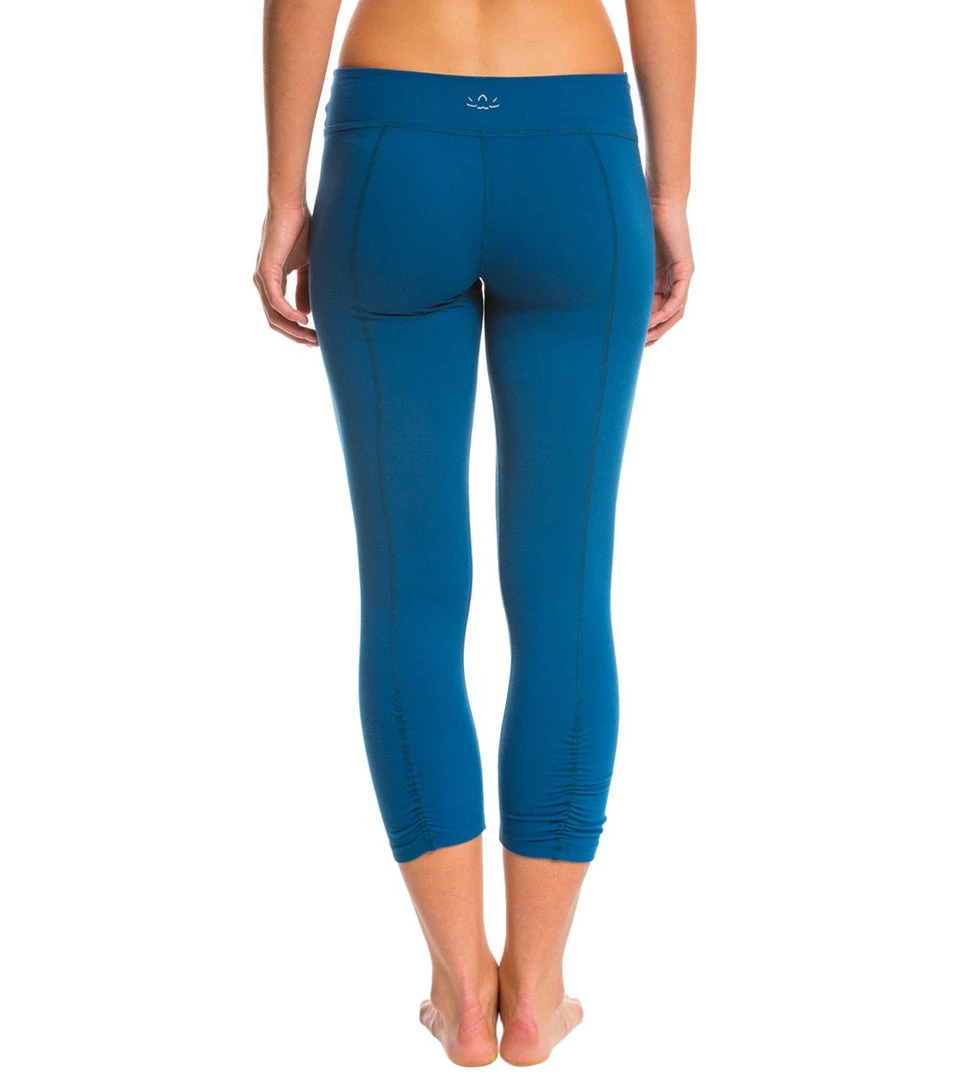 CLOTHING Beyond Yoga Back Gathered Yoga Capris Mosaic Blue 3 CLOTHING Beyond Yoga Back Gathered Yoga Capris Mosaic Blue