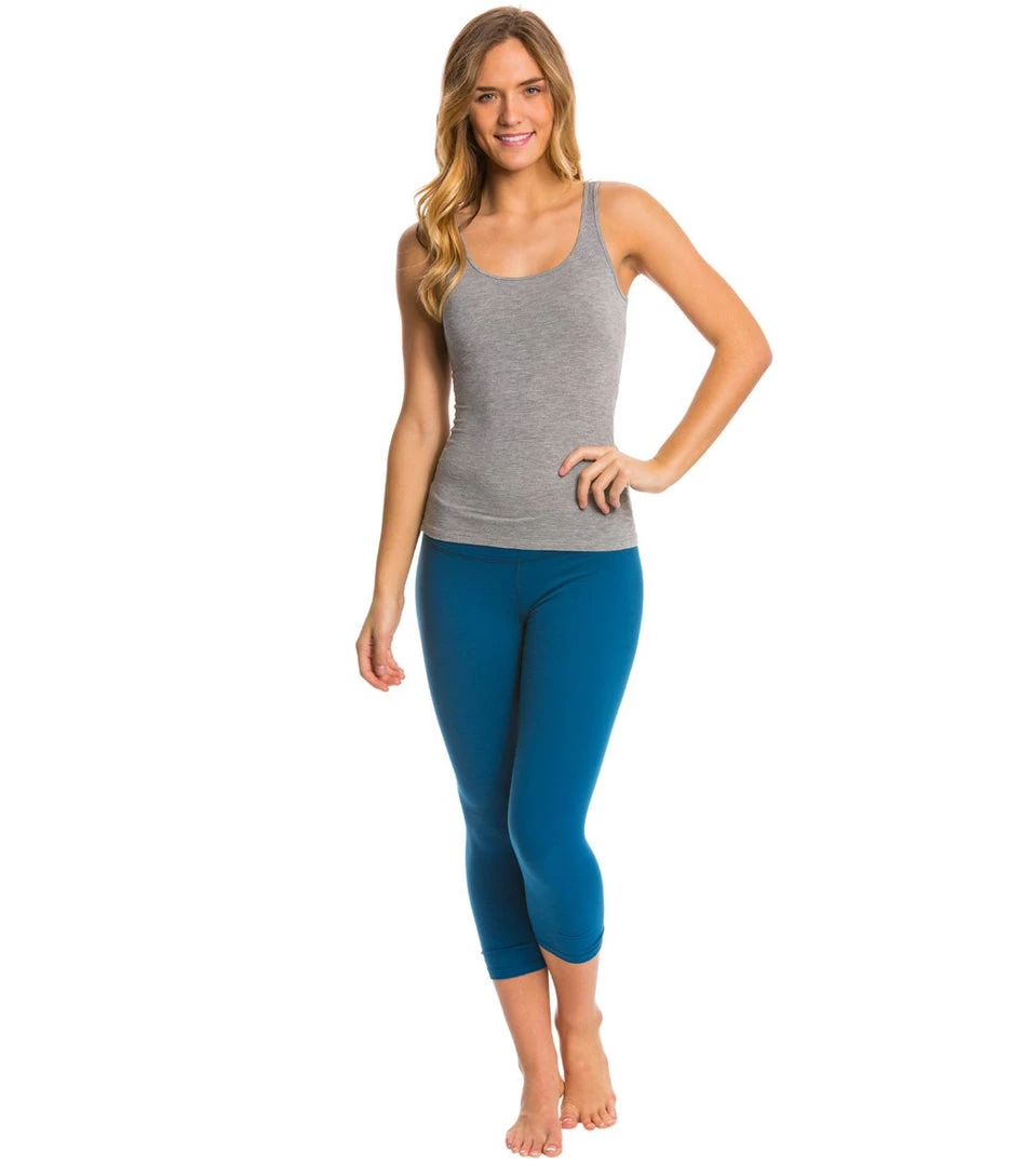 CLOTHING Beyond Yoga Back Gathered Yoga Capris Mosaic Blue 6 CLOTHING Beyond Yoga Back Gathered Yoga Capris Mosaic Blue