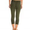 CLOTHING Beyond Yoga Back Gathered Yoga Capris Wintergreen