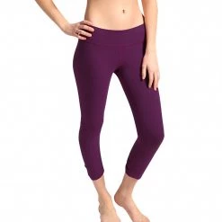 Beyond Yoga Back Gathered Yoga Capris Plum Wine CLOTHING