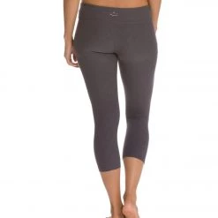 CLOTHING Beyond Yoga Quilted Essential Yoga Capris Steel 9 CLOTHING Beyond Yoga Quilted Essential Yoga Capris Steel