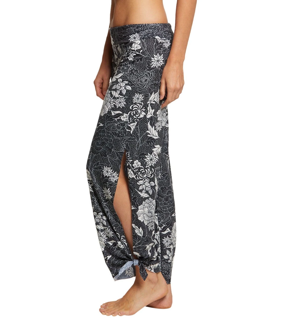 Onzie Pura Vida Yoga Flare Pants Kyoto Noir 4 Onzie Pura Vida Yoga Flare Pants Kyoto Noir