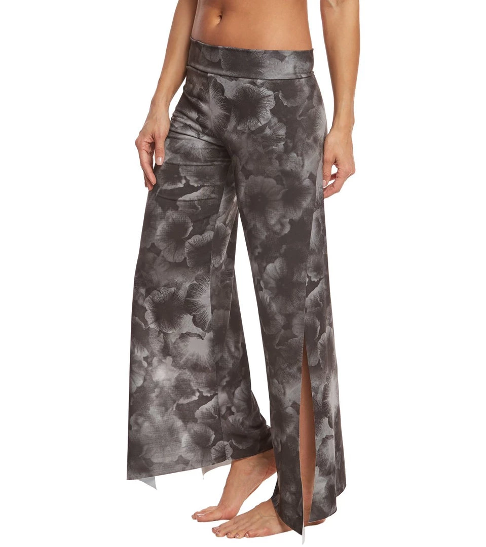 Onzie Pura Vida Yoga Flare Pants Petunia 4 Onzie Pura Vida Yoga Flare Pants Petunia