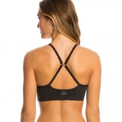 CLOTHING Beyond Yoga Multicross Yoga Sports Bra