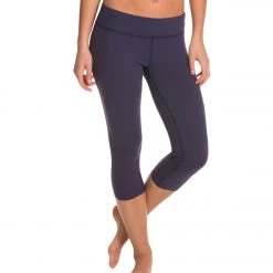 CLOTHING Beyond Yoga New Classic Yoga Capris Navy