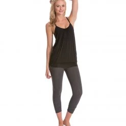 CLOTHING Beyond Yoga Back Gathered Yoga Capris Heather Gray 11 CLOTHING Beyond Yoga Back Gathered Yoga Capris Heather Gray