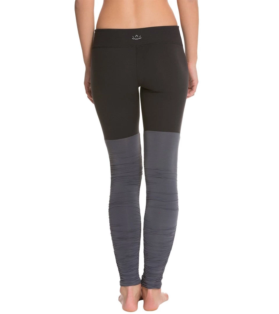 CLOTHING Beyond Yoga Legs For Days Yoga Leggings Black-Steel 5 CLOTHING Beyond Yoga Legs For Days Yoga Leggings Black-Steel