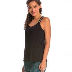 CLOTHING Beyond Yoga Sleek Stripe Strappy V-Back Cami Black