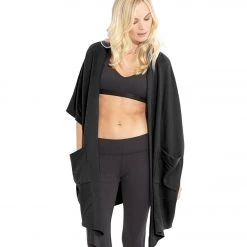 Beyond Yoga Cozy Fleece Origami Cardigan Black CLOTHING
