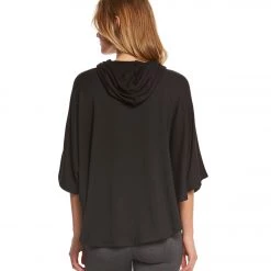 CLOTHING Beyond Yoga The Head Poncho Black