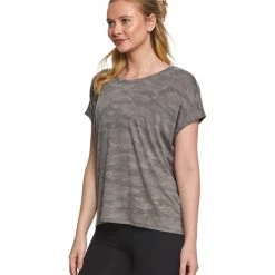 Onzie Drop Back Yoga Short Sleeve Tee Moss Camo CLOTHING