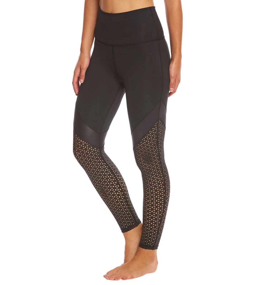 Beyond Yoga Perfect Angles High Waisted 7/8 Yoga Leggings Black 4 Beyond Yoga Perfect Angles High Waisted 7/8 Yoga Leggings Black