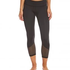Beyond Yoga Perfect Angles Yoga Capris Black CLOTHING