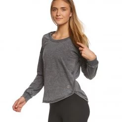 CLOTHING Balance Collection Leanne Peached Fleece Pullover Heather Charcoal/Black 9 CLOTHING Balance Collection Leanne Peached Fleece Pullover Heather Charcoal/Black
