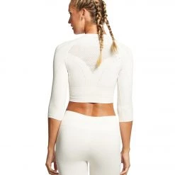 Varley Fletcher Seamless 3/4 Sleeve Crop Top Dune 10 Varley Fletcher Seamless 3/4 Sleeve Crop Top Dune