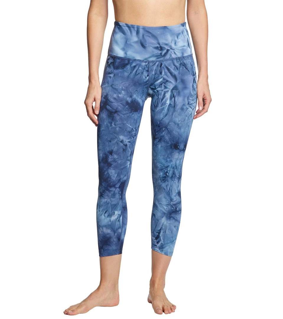 Beyond Yoga Smokeshow High Waisted Yoga Capris 3 Beyond Yoga Smokeshow High Waisted Yoga Capris
