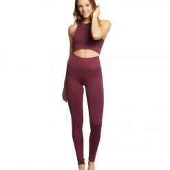 NEW ARRIVALS NUX One By One Seamless Yoga Crop Top Violet Wine 11 NEW ARRIVALS NUX One By One Seamless Yoga Crop Top Violet Wine