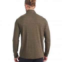 Vuori Men's Ease Performance Yoga 1/2 Zip Evergreen Heather CLOTHING 11 Vuori Men's Ease Performance Yoga 1/2 Zip Evergreen Heather CLOTHING