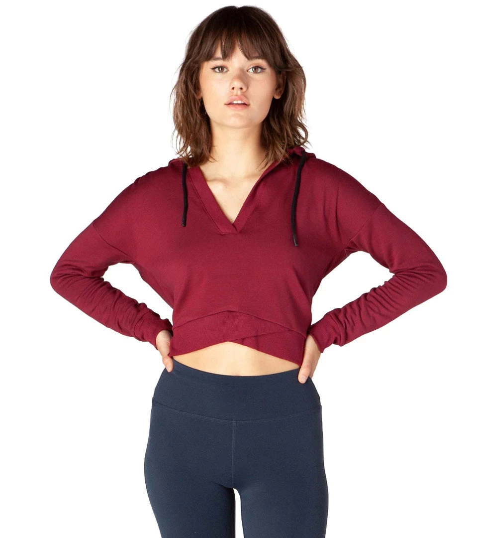 CLOTHING Beyond Yoga Talk It Overlap Cropped Yoga Hoodie Team Burgundy 8 CLOTHING Beyond Yoga Talk It Overlap Cropped Yoga Hoodie Team Burgundy