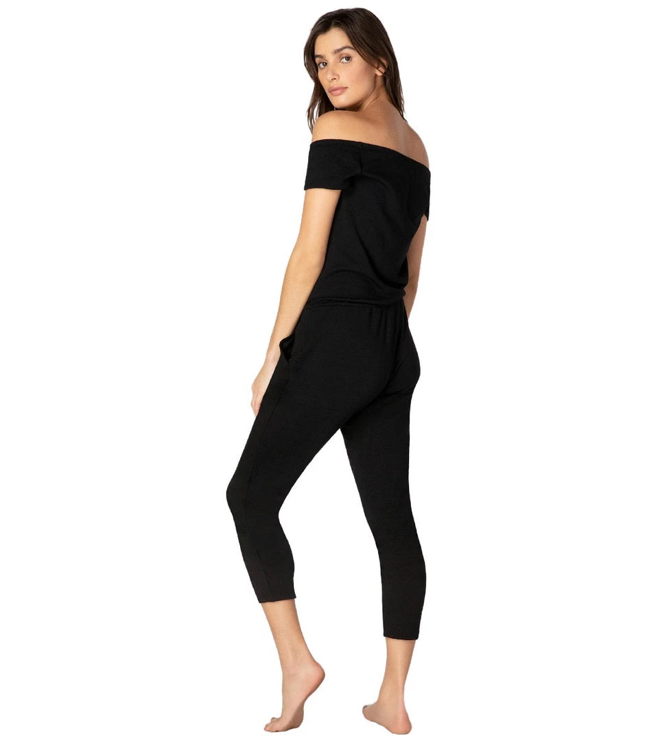 CLOTHING Beyond Yoga Victory 7/8 Yoga Jumpsuit Black 5 CLOTHING Beyond Yoga Victory 7/8 Yoga Jumpsuit Black