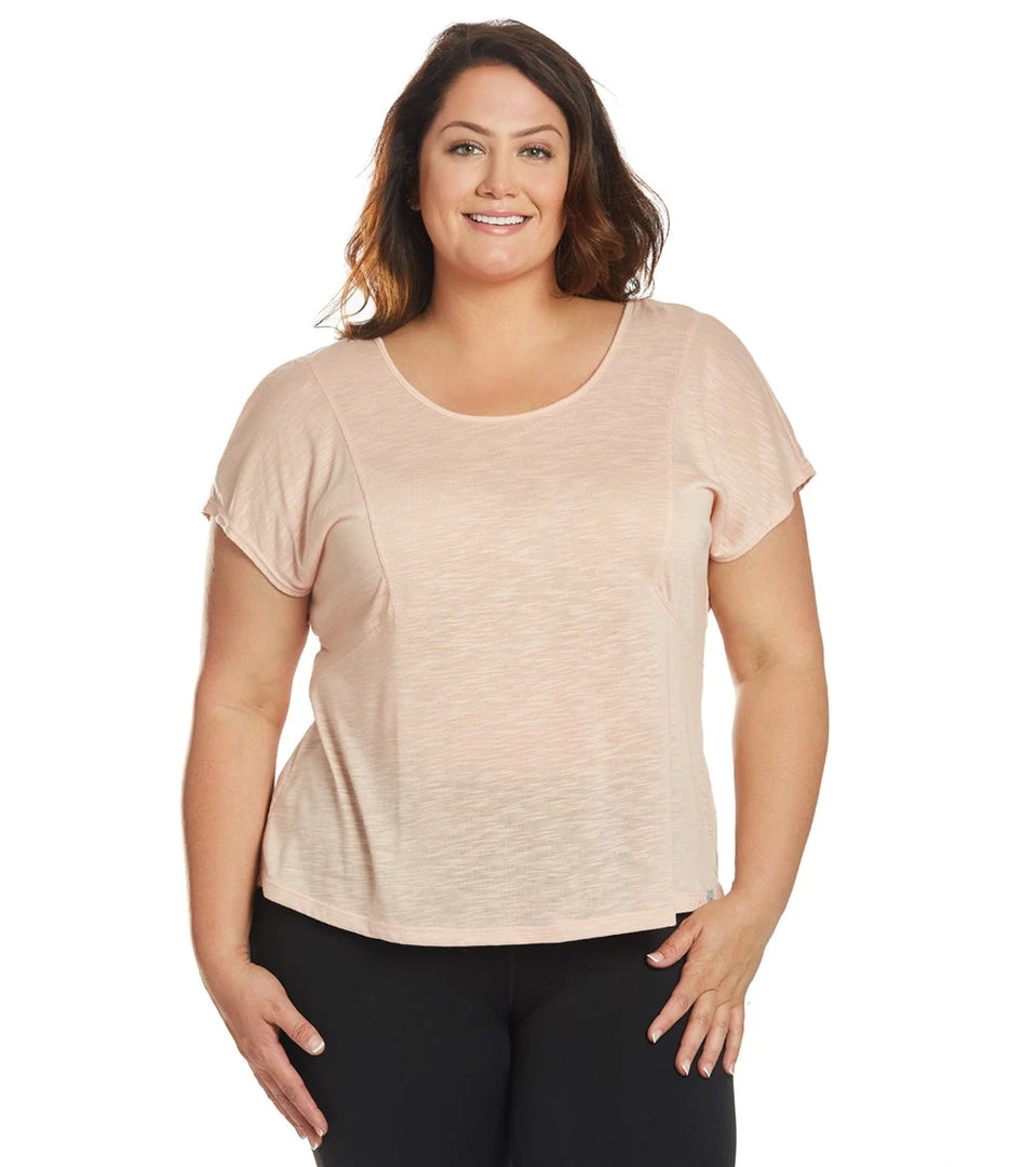 CLOTHING Marika Plus Size Nadine Yoga Tee Evening Sand 9 CLOTHING Marika Plus Size Nadine Yoga Tee Evening Sand