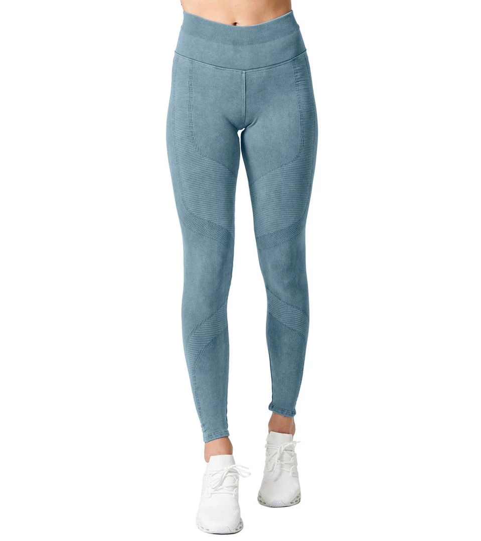 CLOTHING NUX One By One Seamless Yoga Leggings Steely Skies Vintage Wash 4 CLOTHING NUX One By One Seamless Yoga Leggings Steely Skies Vintage Wash