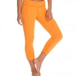 CLOTHING Beyond Yoga Essential Gathered Yoga Capris Bright Papaya