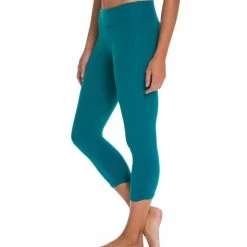 Beyond Yoga Essential Gathered Yoga Capris Pineneedle