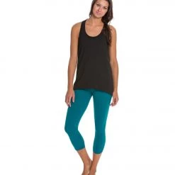 Beyond Yoga Essential Gathered Yoga Capris Pineneedle