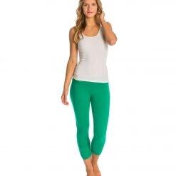 Beyond Yoga Essential Gathered Yoga Capris Bright Emerald CLOTHING