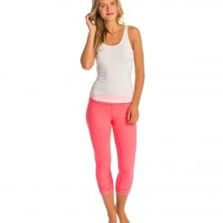 CLOTHING Beyond Yoga Essential Gathered Yoga Capris Cosmopolitan