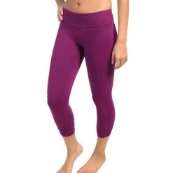 Beyond Yoga Essential Gathered Yoga Capris Plumwine CLOTHING