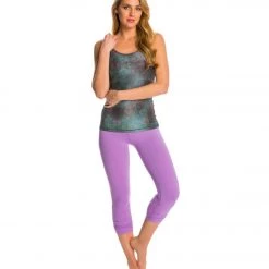 CLOTHING Beyond Yoga Essential Gathered Yoga Capris Lavender 11 CLOTHING Beyond Yoga Essential Gathered Yoga Capris Lavender